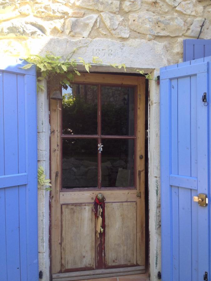La Petite Maison En Pierres Gras Экстерьер фото